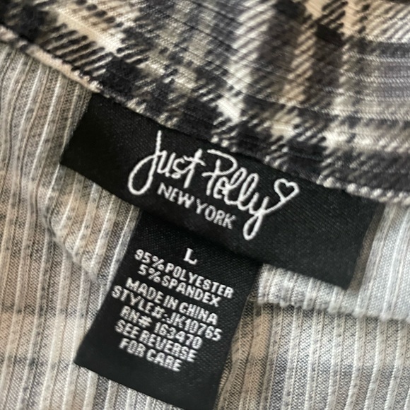 COPY - “Just Polly” Blouse Large - Picture 2 of 2